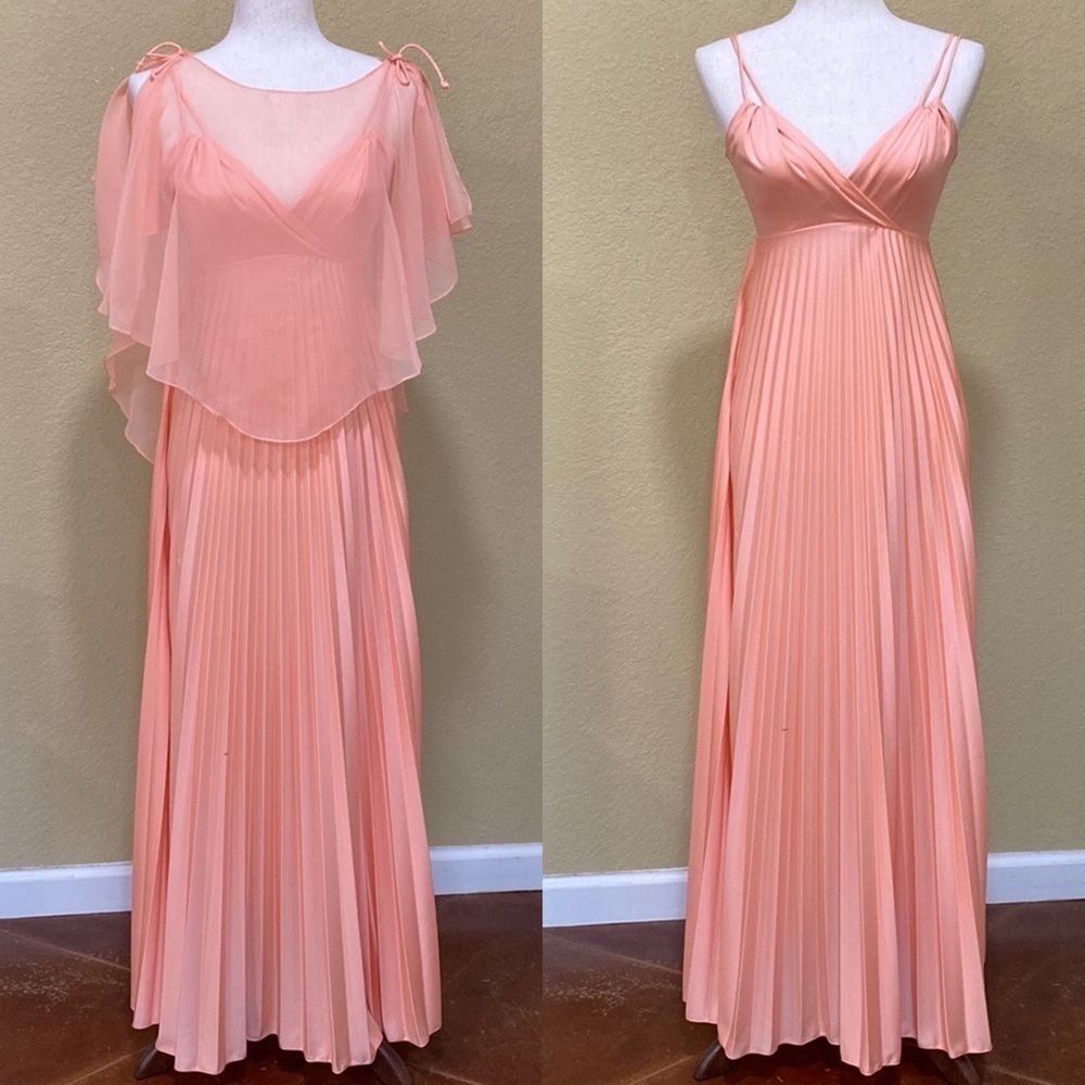 VINTAGE Peach Maxi Formal Gown Union Tag